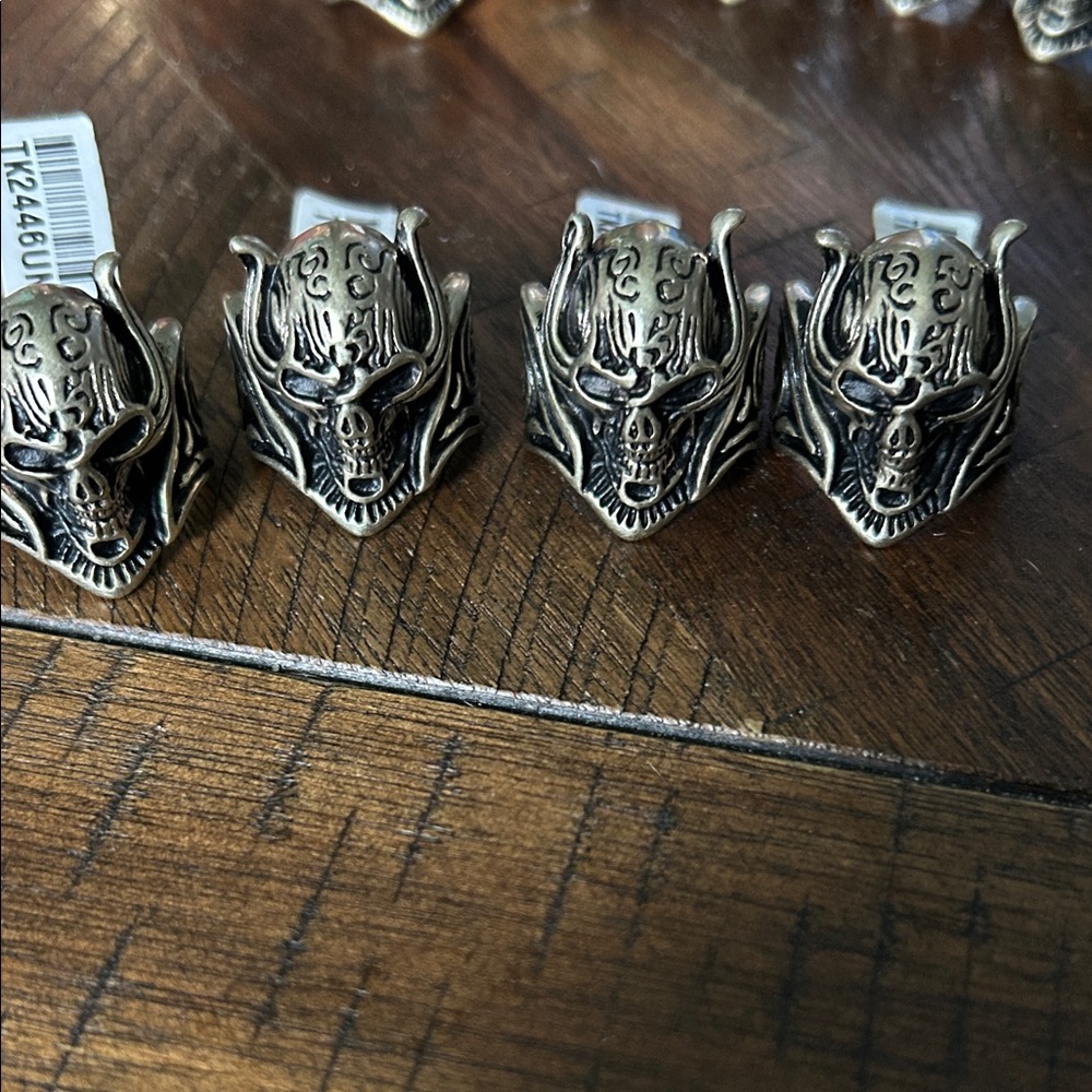 Cool War Skull Ring Garo Japan Biker Jewelry For Man VHM1960